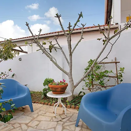 Calma House Apartman *